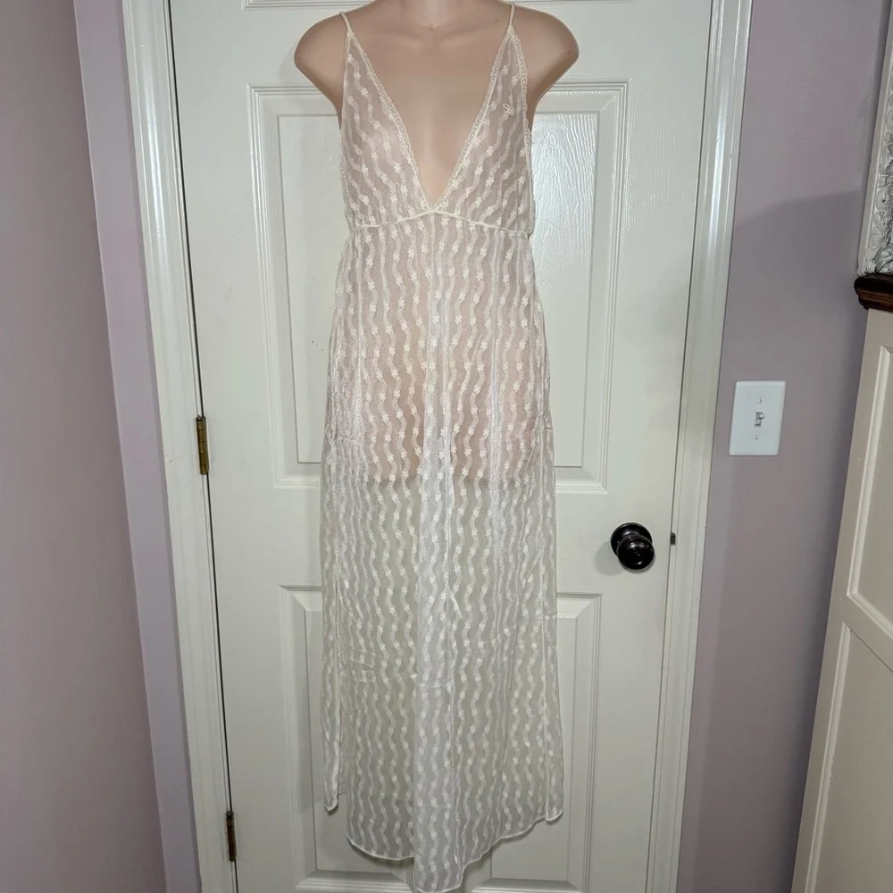 Rare 70’s Diane Von Furstenberg Nylon/Lace Tie Sheer Lace Sexy Maxi Size Medium - Picture 2 of 9